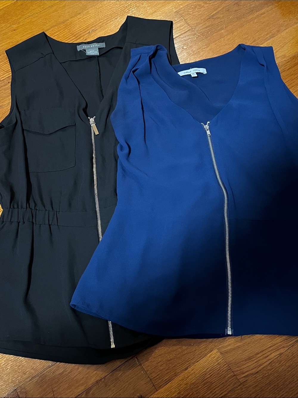 Two-Pack Women’s Zip-Front Sleeveless Tops - Black & Navy